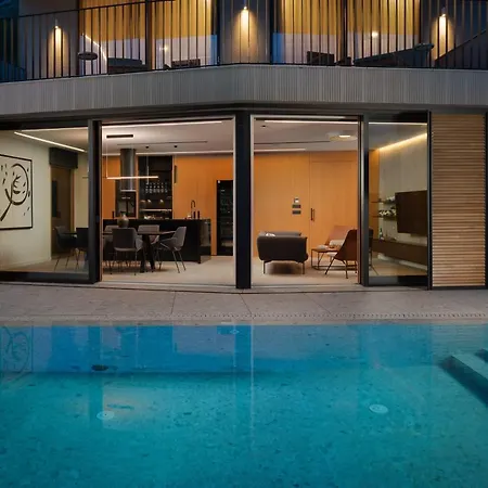 Villa Palazzo Vimbula - Five Star Luxury *
