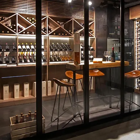 Palazzo Vimbula - Five Star Luxury Villa *