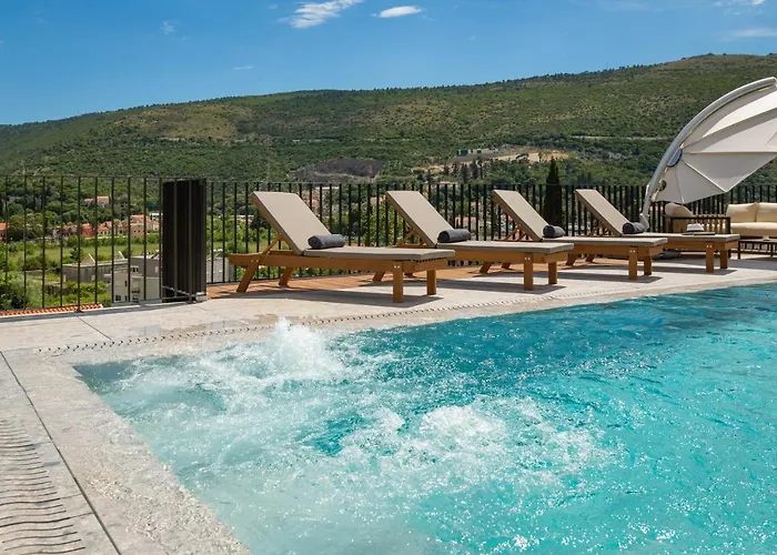 Palazzo Vimbula - Five Star Luxury Villa *